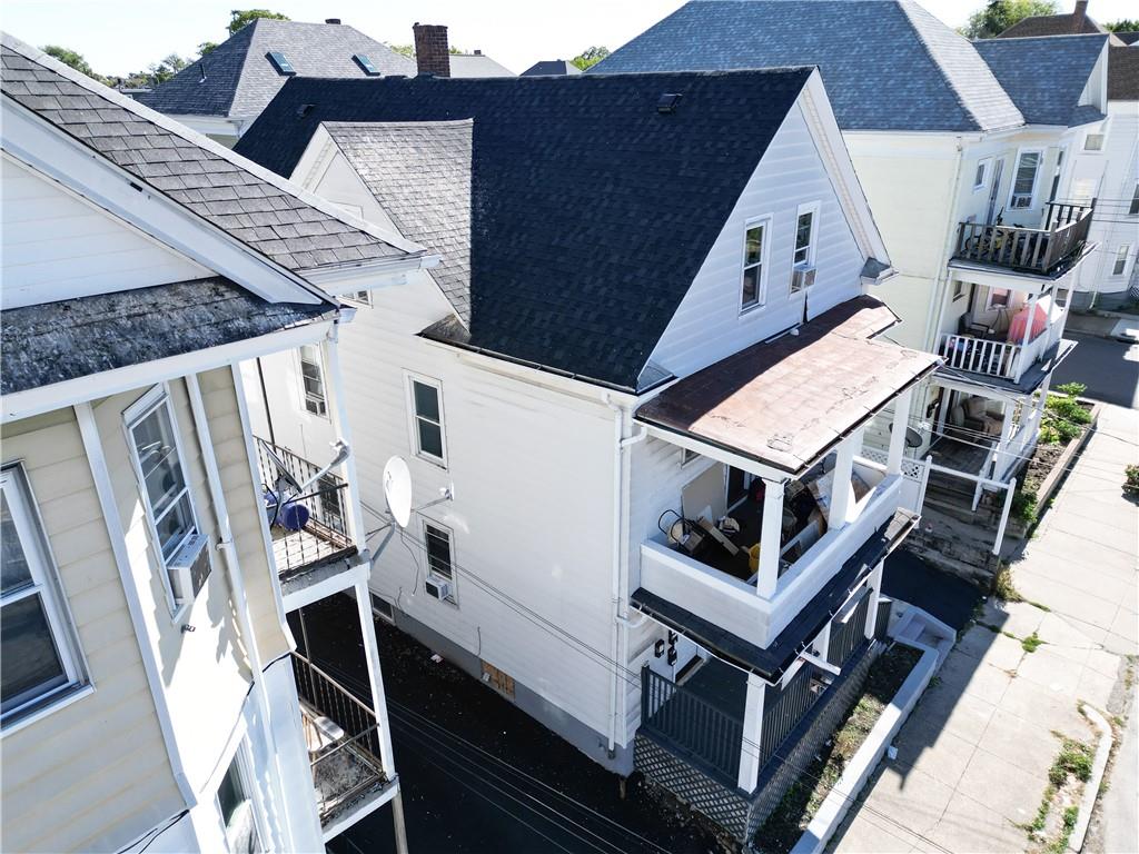 86 Whitehall Street Property Photo 7