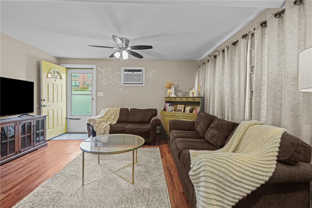 1305 Plainfield Street Property Photo 8