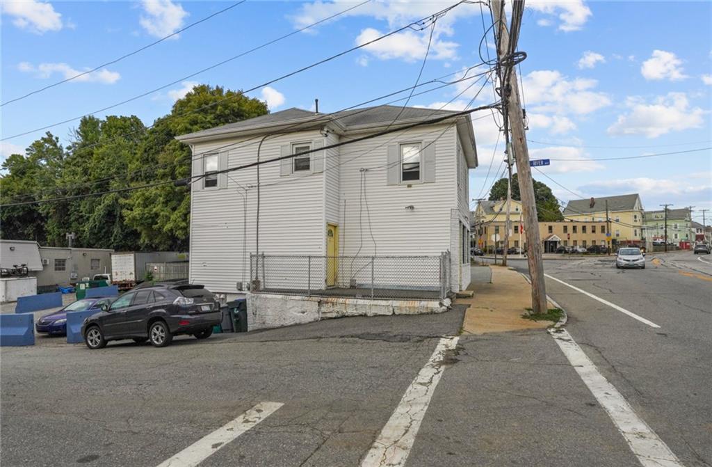 1305 Plainfield Street Property Photo 21