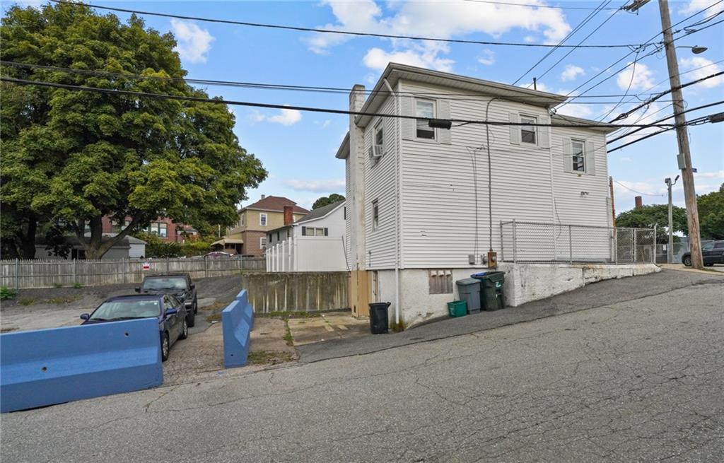 1305 Plainfield Street Property Photo 23