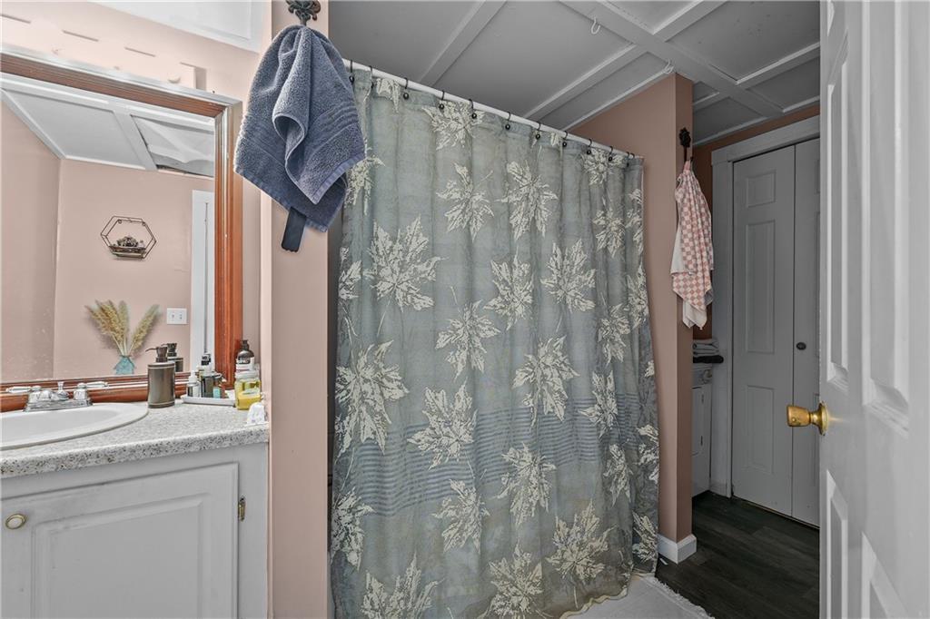 188 Division Street Property Photo 8