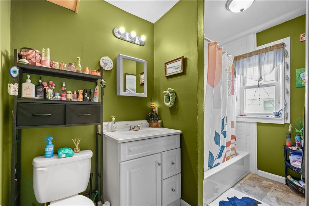 188 Division Street Property Photo 14