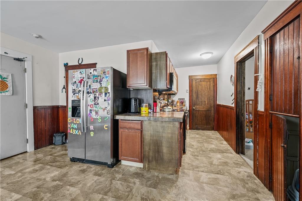 188 Division Street Property Photo 17