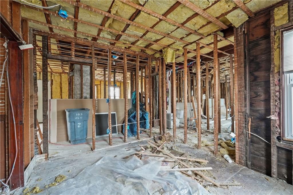 188 Division Street Property Photo 22