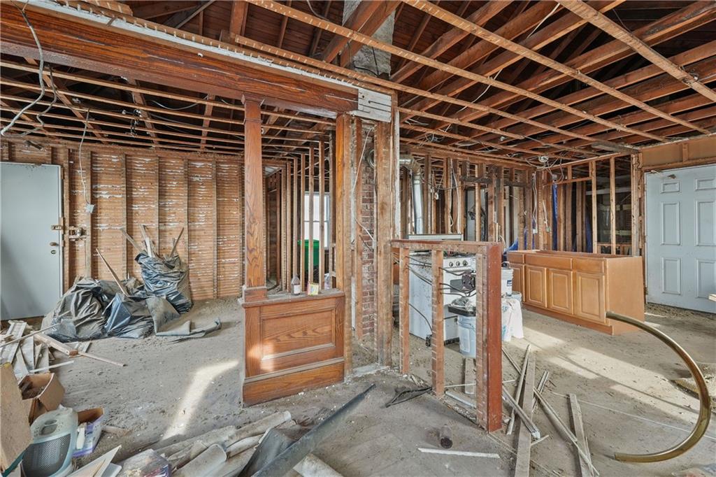 188 Division Street Property Photo 26