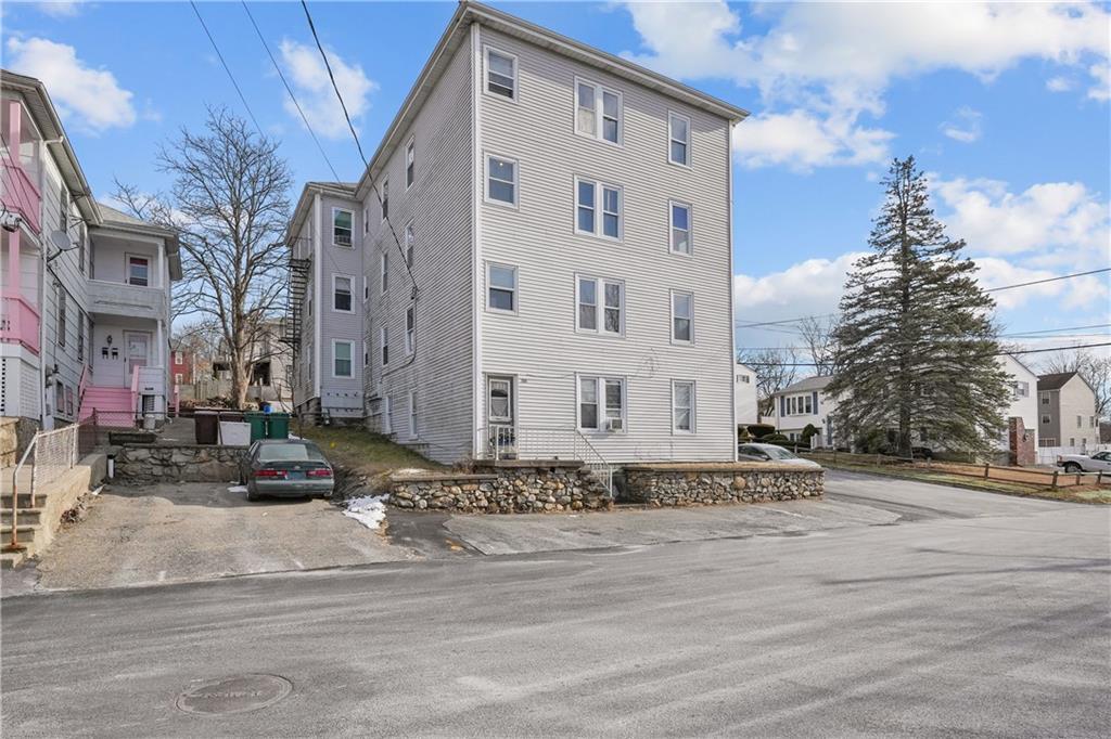 188 Division Street Property Photo 37