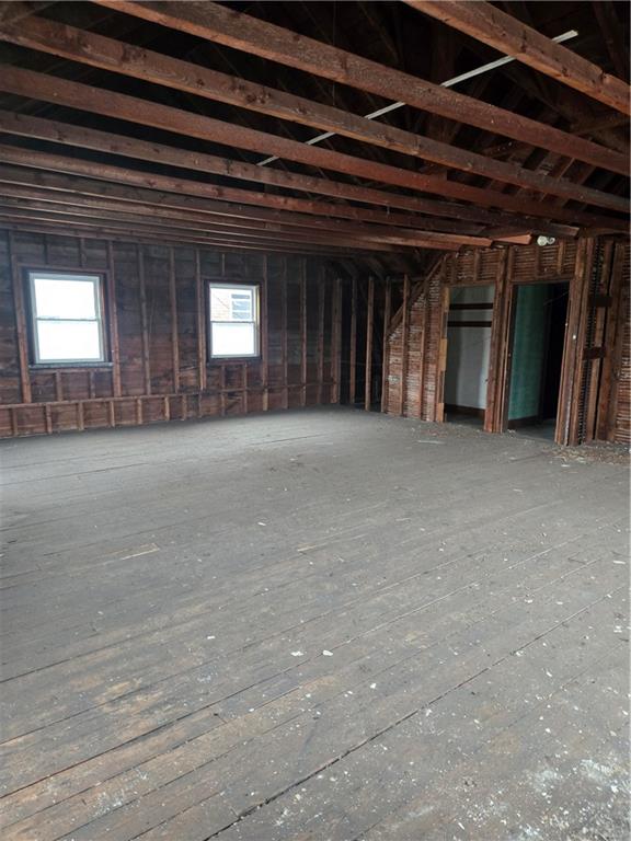 662 Elmwood Avenue Property Photo 24
