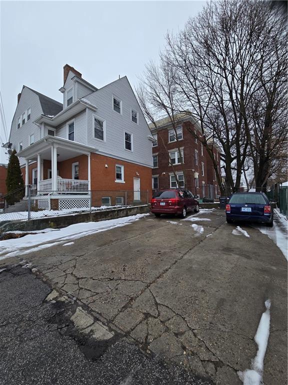 662 Elmwood Avenue Property Photo 30