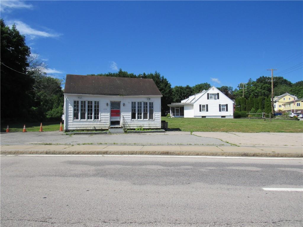 1296 Atwood Avenue Property Photo 1