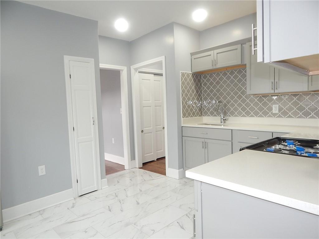 1234 Elmwood Avenue Property Photo 9
