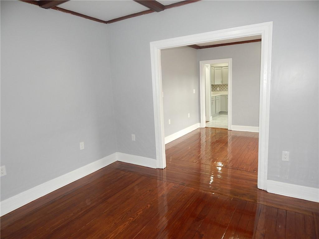 1234 Elmwood Avenue Property Photo 11