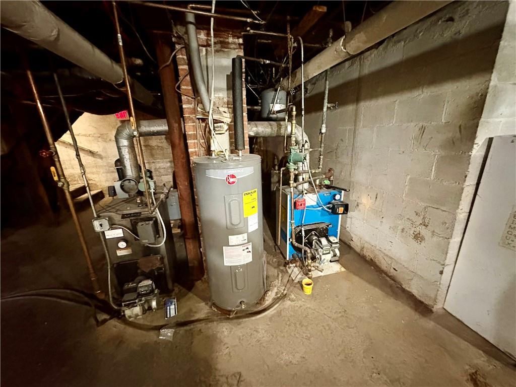 1728 1730 Cranston Street Property Photo 14
