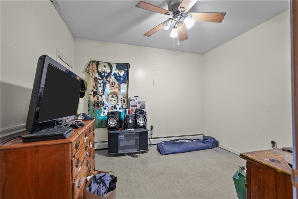 1630 Main Street Property Photo 5