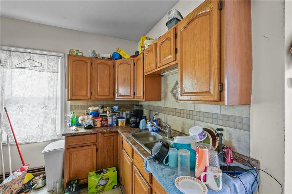 1630 Main Street Property Photo 11