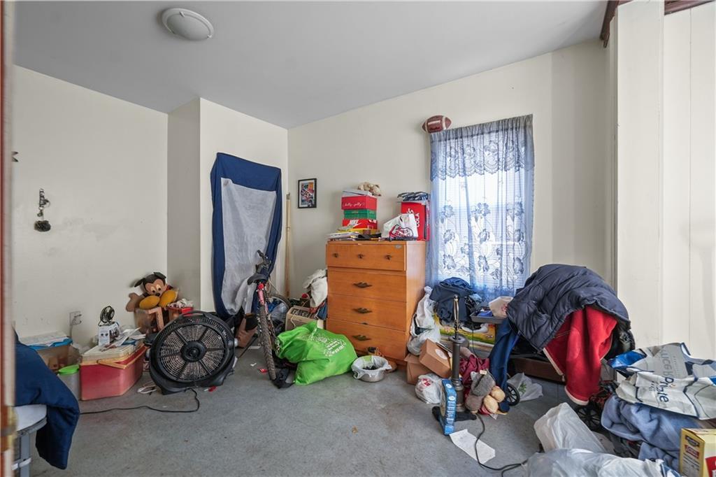 1630 Main Street Property Photo 12