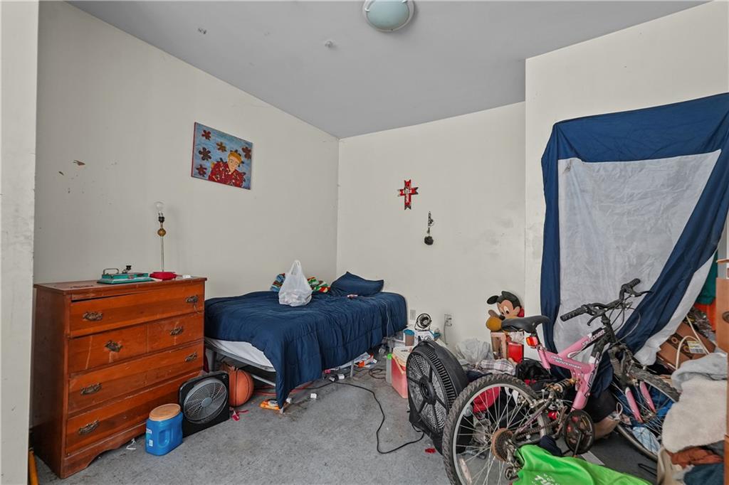 1630 Main Street Property Photo 13