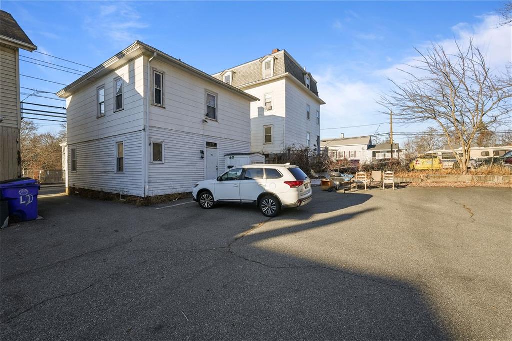 1630 Main Street Property Photo 22
