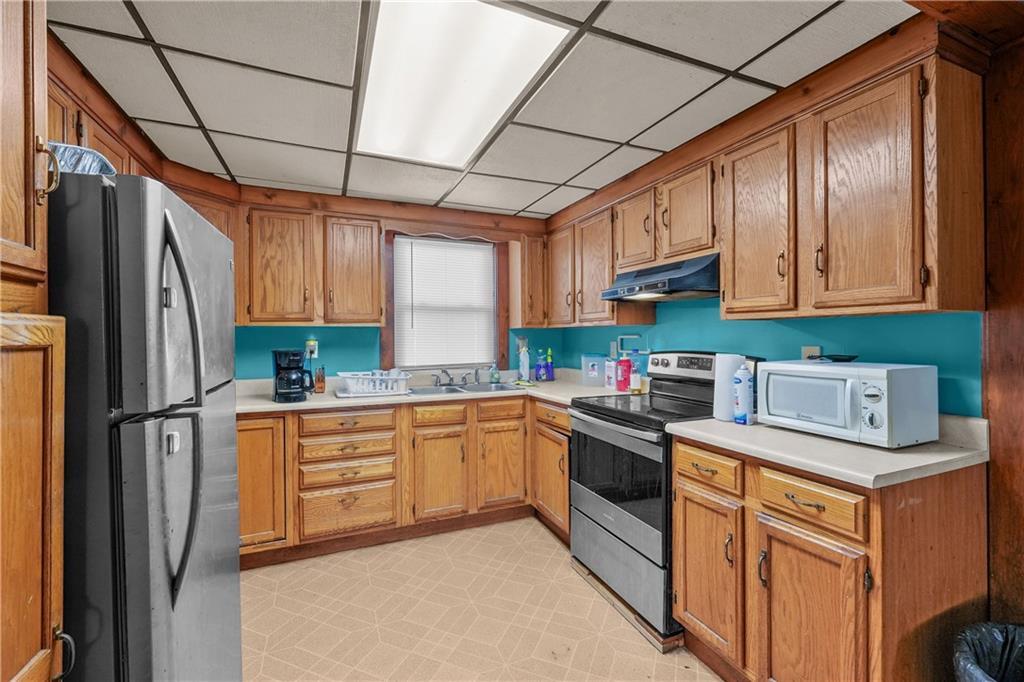 170 Coyle Avenue Property Photo 14