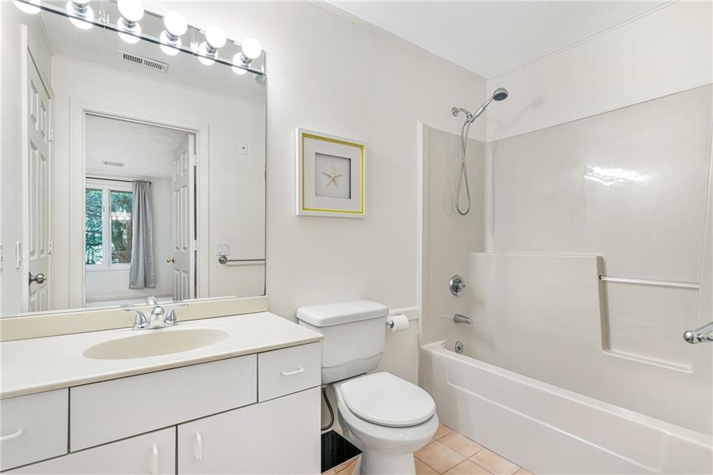 112 A&b Harrison Avenue Property Photo 44