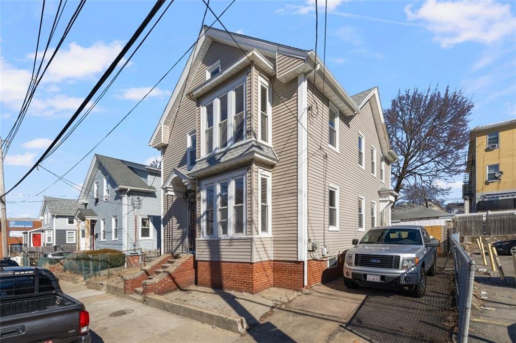 497 Branch Avenue Property Photo 1