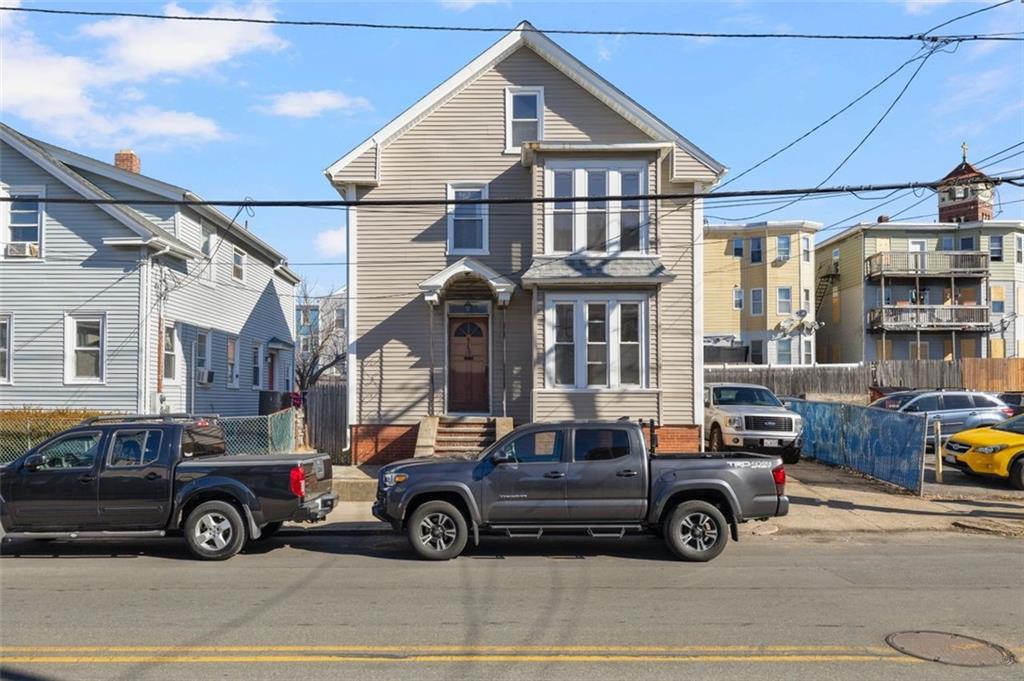 497 Branch Avenue Property Photo 3