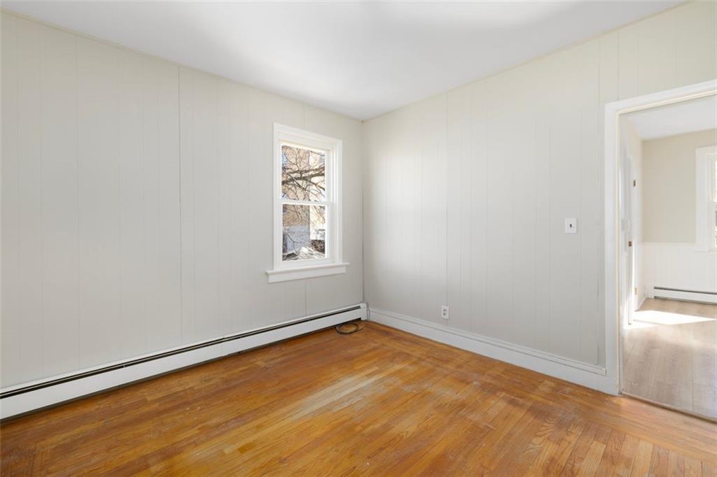 497 Branch Avenue Property Photo 12