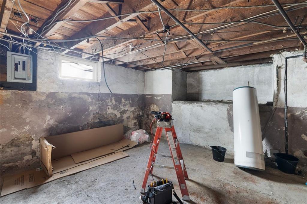 497 Branch Avenue Property Photo 37