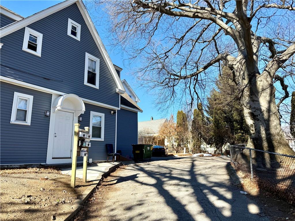 247 Blackstone Street Property Photo 11