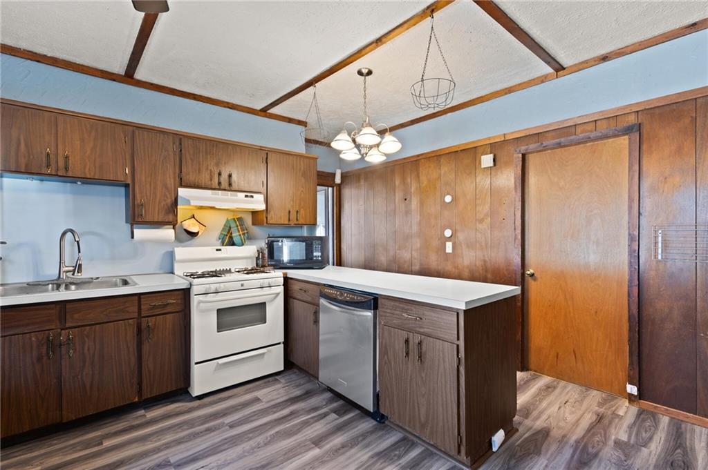 15 Lucas Street Property Photo 10