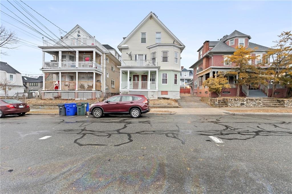 107 109 Lenox Avenue Property Photo 1