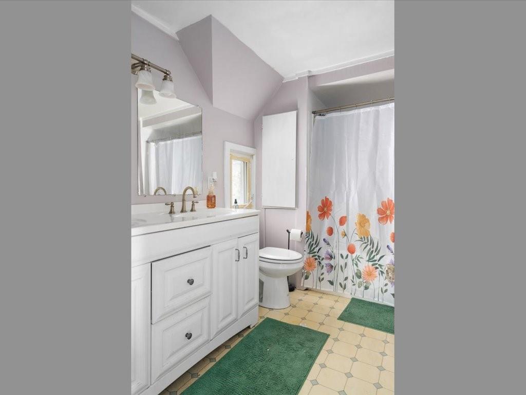 871 873 Harris Avenue Property Photo 22