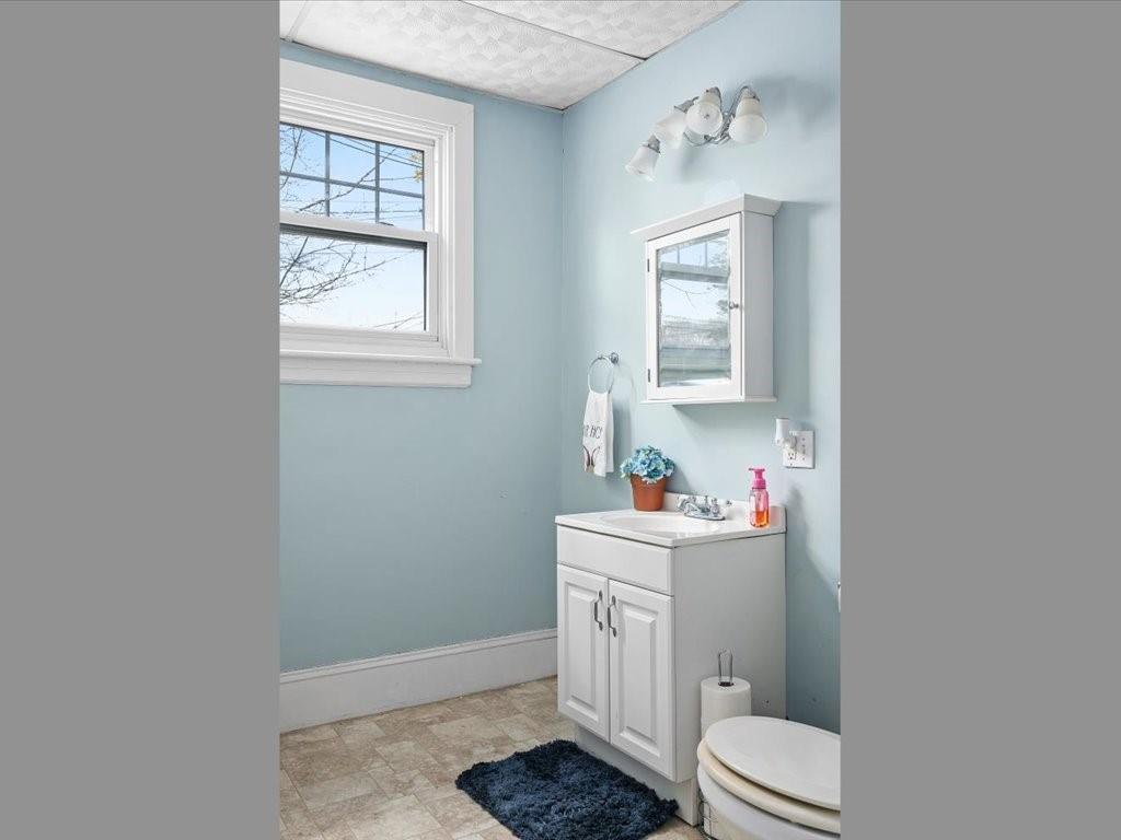871 873 Harris Avenue Property Photo 24