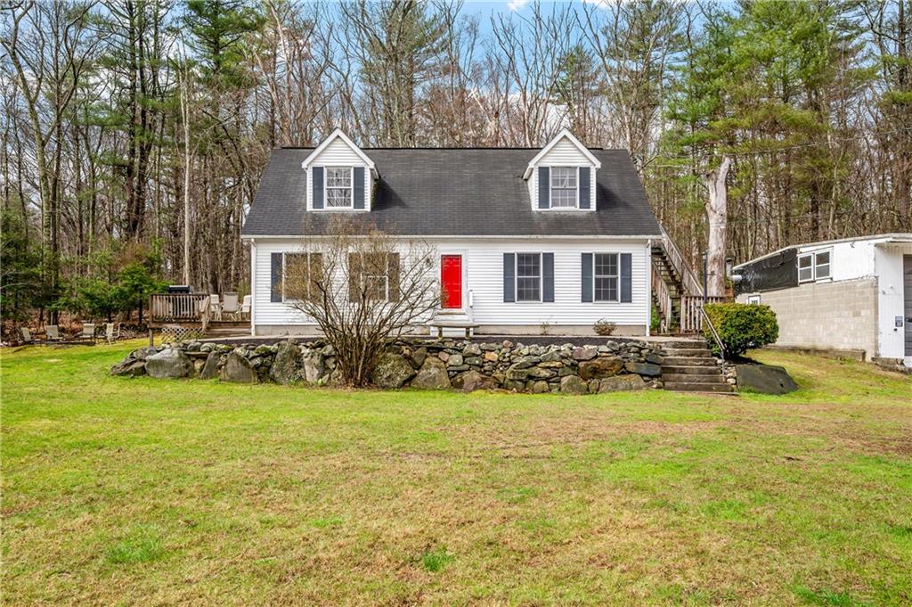 447 Steere Farm Road Property Photo 1
