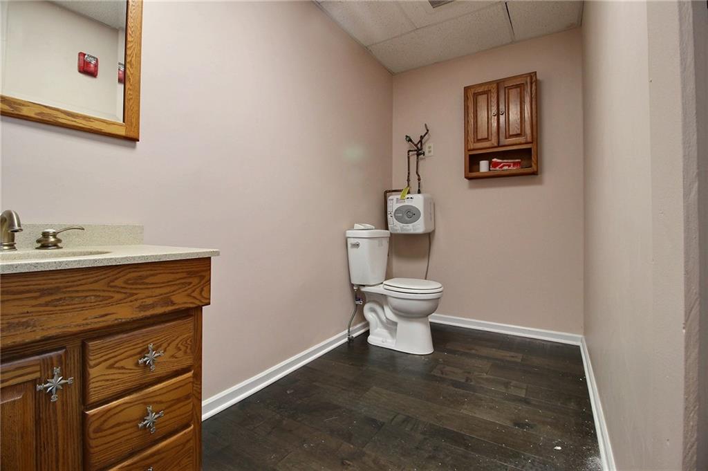 267 Post Road Unit Cd Property Photo 8