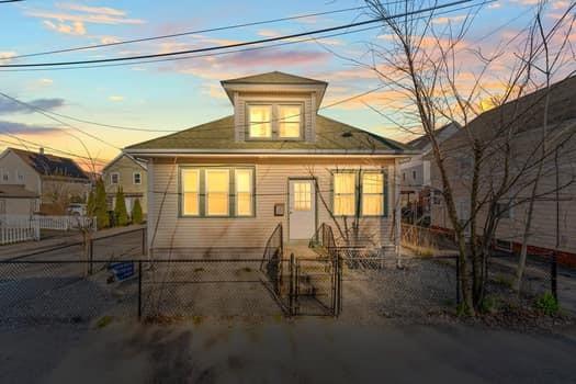 18 Crowninshield Street Property Photo 1