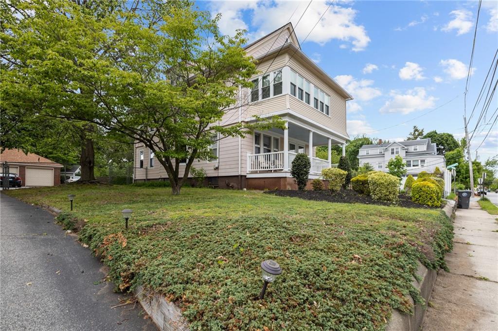 61 Grace Street Property Photo 2