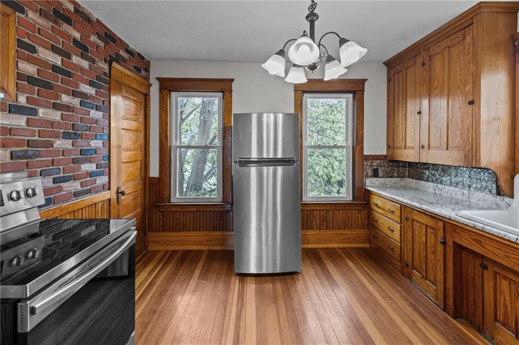 61 Grace Street Property Photo 19