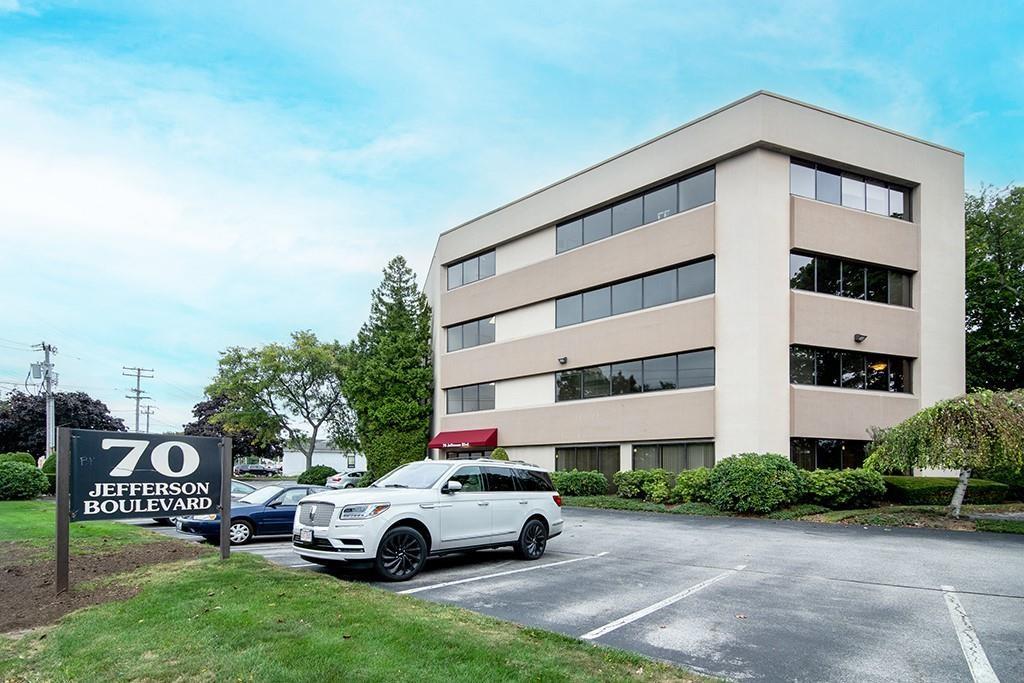 70 Jefferson Boulevard UNIT 301 Property Photo 1