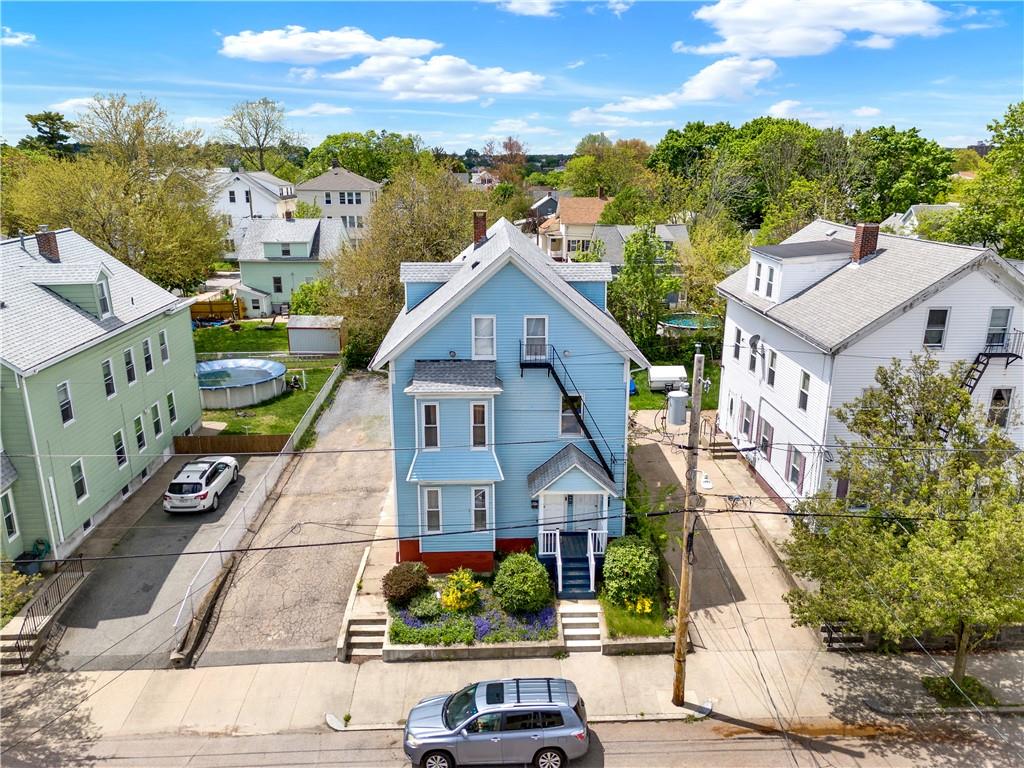 23 25 Young Street Property Photo 1