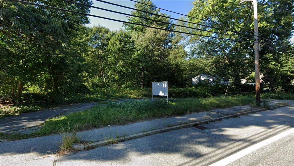 1003 Victory Highway Property Photo 1