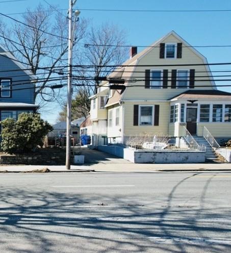 1123 South Broadway Property Photo 1