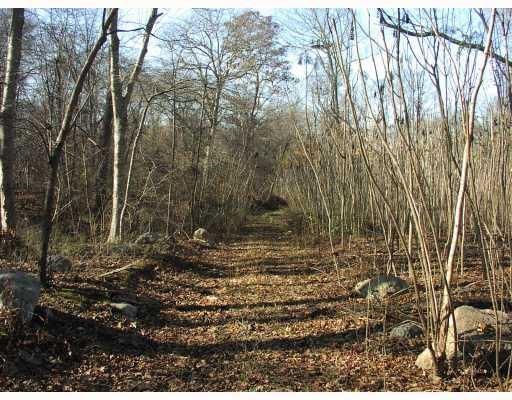 536 Highland Road Property Photo 9