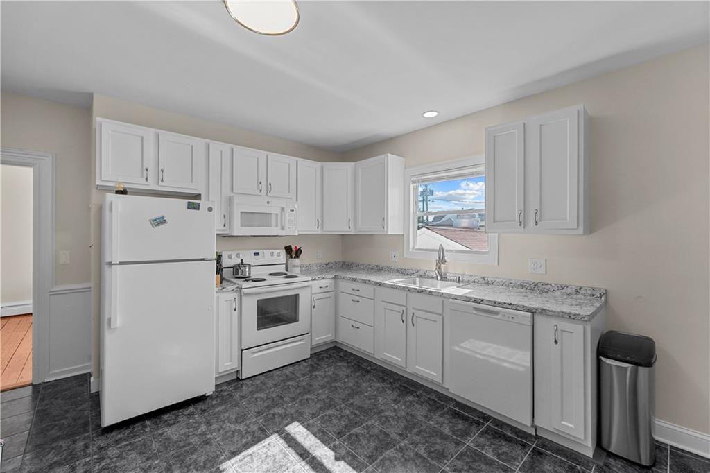 12 Tiffany Street Property Photo 19