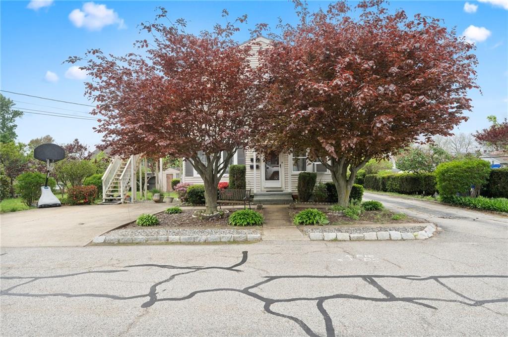 7 Blossom Street Property Photo 2