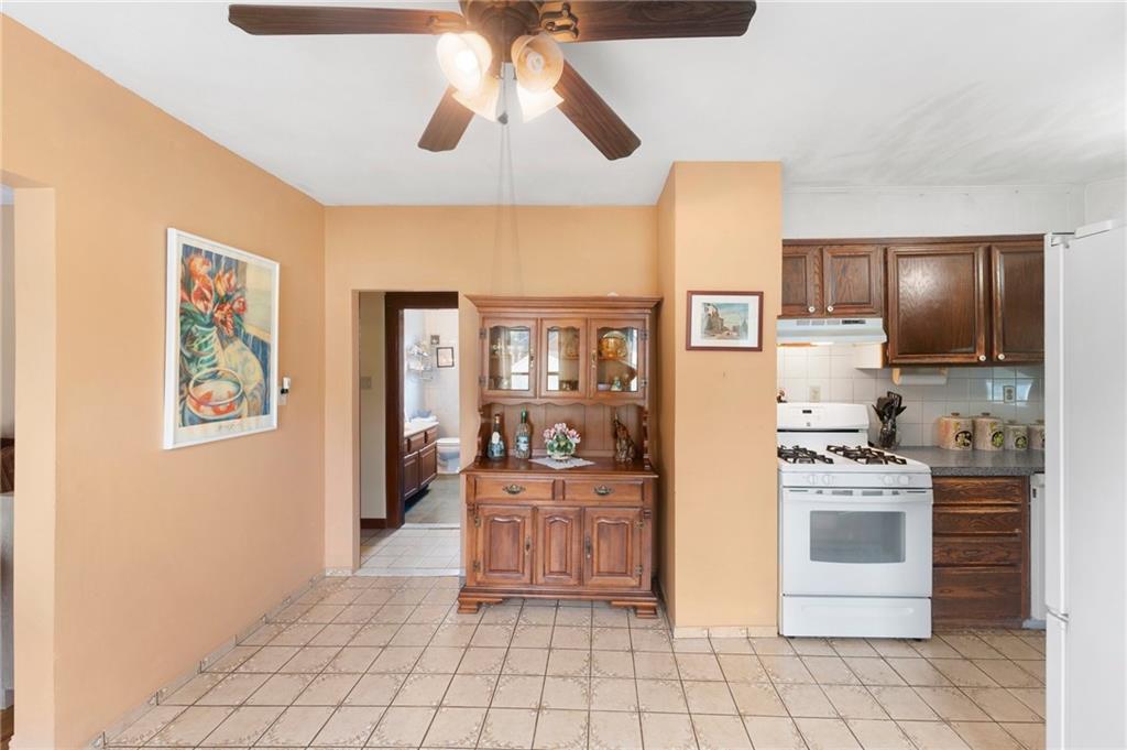 7 Blossom Street Property Photo 10