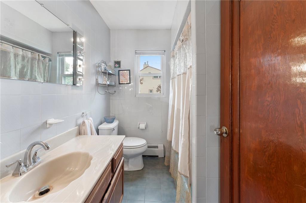 7 Blossom Street Property Photo 15