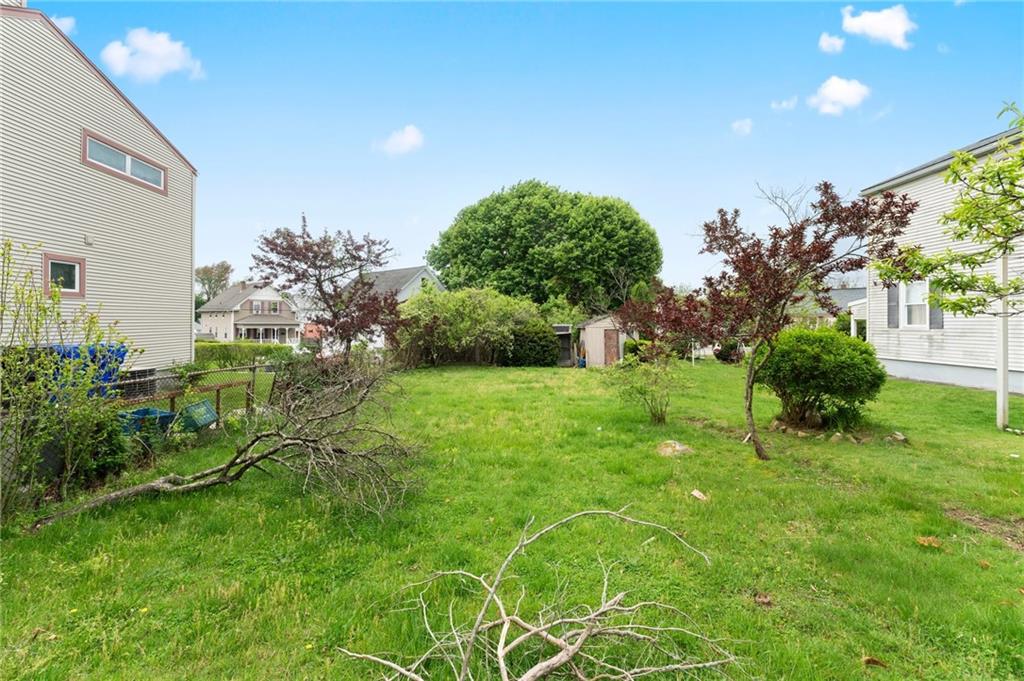 7 Blossom Street Property Photo 25