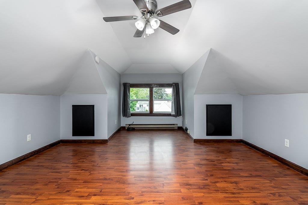 52 Chambly Avenue Property Photo 19