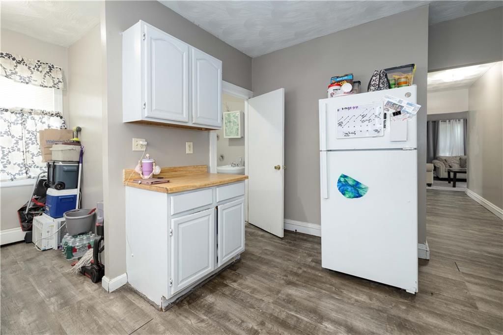 115 Division Street Property Photo 15
