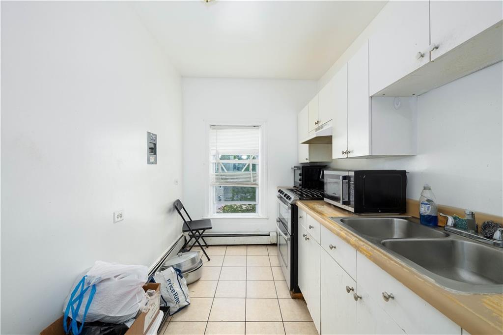 115 Division Street Property Photo 26